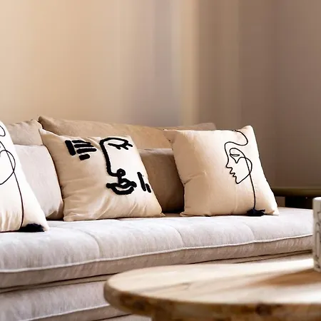 Picasso 1, Duplex 5 People - Wifi - Air Conditioning Валлорис