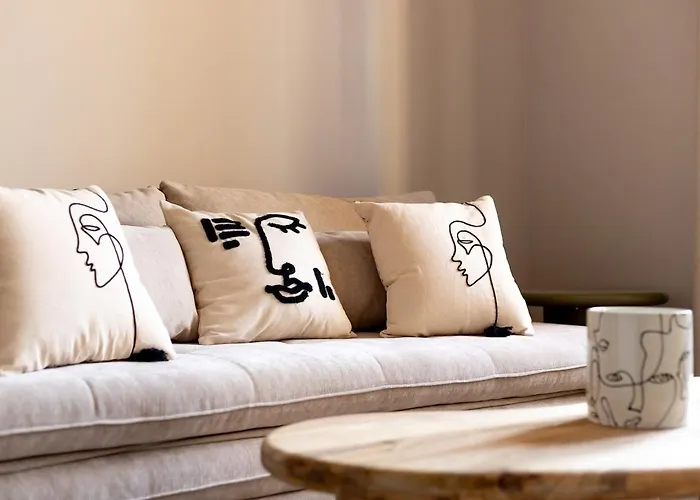 Picasso 1, Duplex 5 People - Wifi - Air Conditioning Валлорис