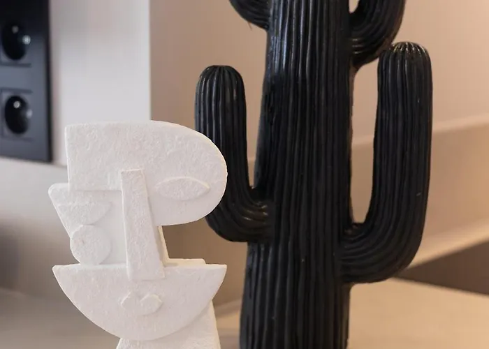 Picasso 1, Duplex 5 People - Wifi - Air Conditioning Валлорис